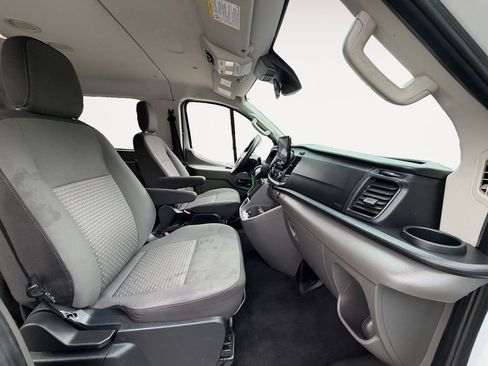 Used 2021 Ford Transit 350 XLT RWD image 12