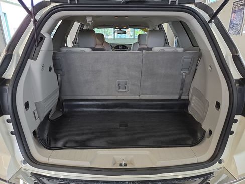 Used 2014 Buick Enclave Leather FWD image 30