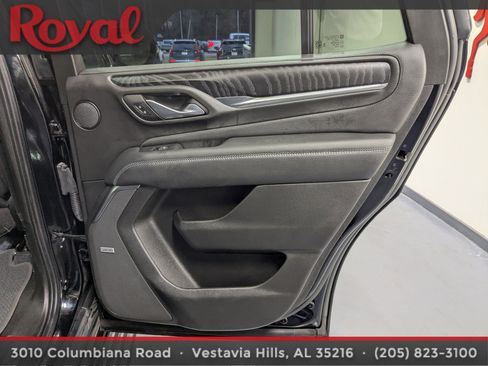 Used 2022 GMC Yukon Denali image 9