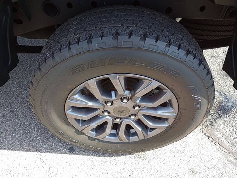 Used 2022 Ford Ranger XLT w/ Equipment Group 301A Mid image 10