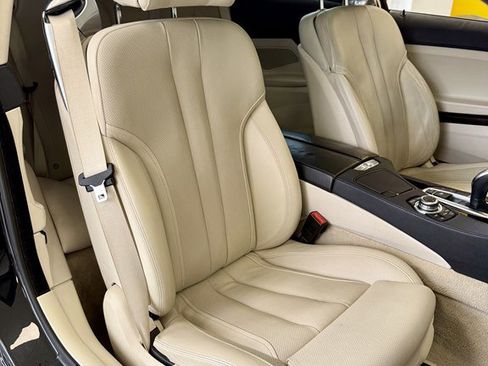 Used 2012 BMW 650i Coupe image 16