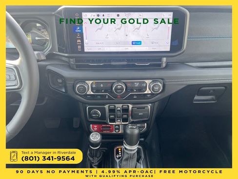 Used 2024 Jeep Wrangler Unlimited Rubicon 4xe w/ Convenience Group image 17