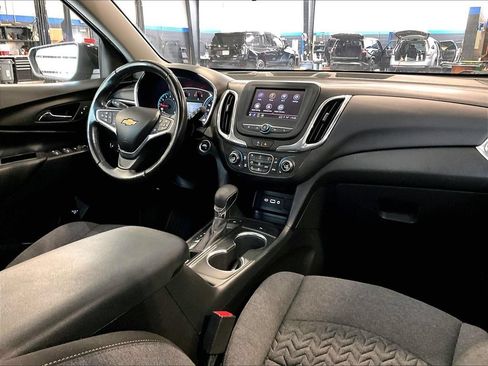 Used 2022 Chevrolet Equinox LT AWD/4WD image 14
