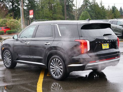 Used 2023 Hyundai Palisade Calligraphy image 7