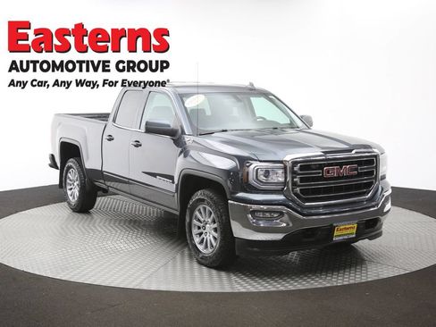 Used 2018 GMC Sierra 1500 SLE w/ SLE Value Package AWD/4WD image 49