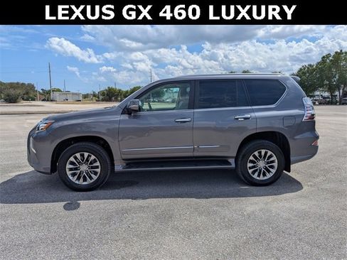 Used 2016 Lexus GX 460 Luxury w/ Preferred Accessory Package image 6