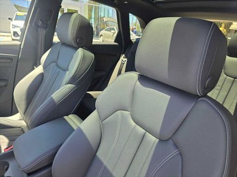 Used 2024 Audi Q5 e Premium Plus w/ Premium Plus Package AWD/4WD image 25