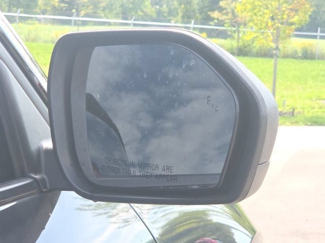 Used 2020 Ford Explorer XLT w/ Equipment Group 202A AWD/4WD image 6
