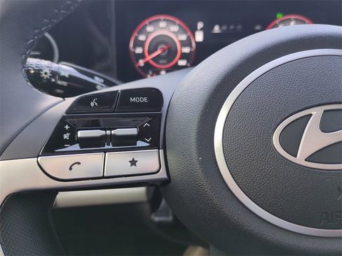 New 2026 Hyundai Elantra Limited image 31