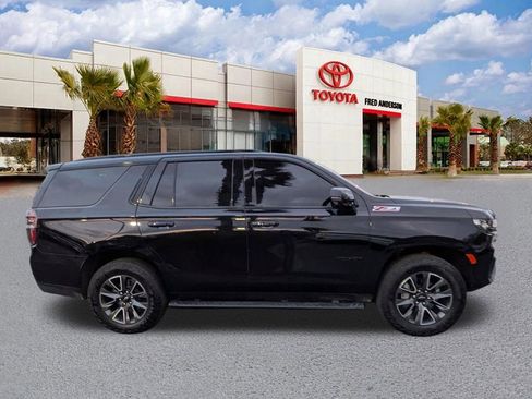 Used 2023 Chevrolet Tahoe Z71 w/ Luxury Package image 3