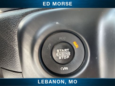Used 2021 Jeep Wrangler Unlimited Sahara AWD/4WD image 16
