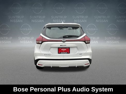 Used 2024 Nissan Kicks SR w/ SR Premium Package image 10