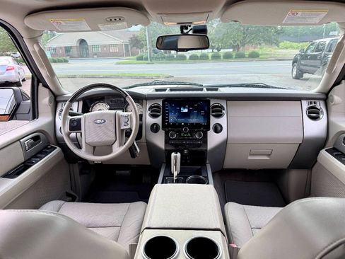 Used 2013 Ford Expedition Limited AWD/4WD image 12