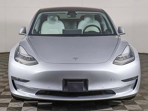 Used 2018 Tesla Model 3 Long Range AWD/4WD image 13