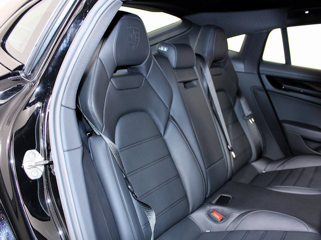 New 2026 Porsche Panamera 4 AWD/4WD image 24