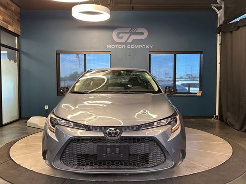 Used 2021 Toyota Corolla LE FWD image 8