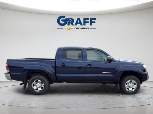 Used 2013 Toyota Tacoma 4x4 Double Cab w/ SR5 Pkg image 9