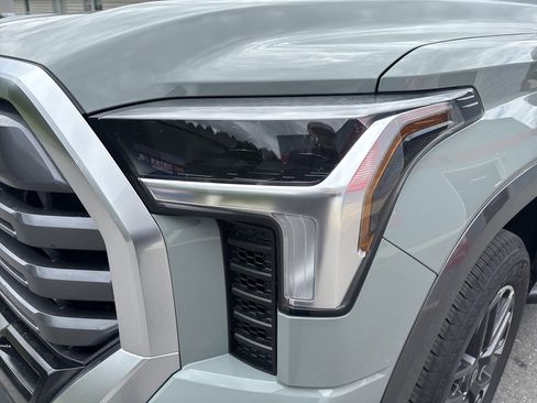 New 2026 Toyota Tundra Limited AWD/4WD image 9