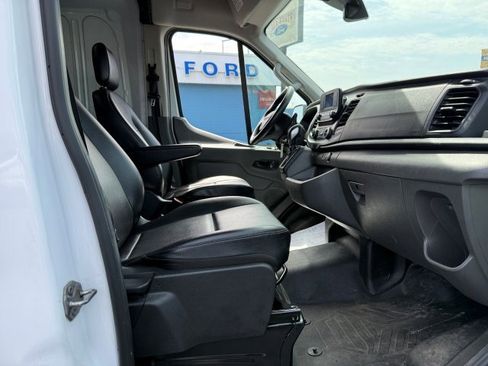 Used 2024 Ford Transit 250 148 Medium Roof RWD image 20