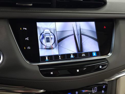 Used 2021 Cadillac XT5 Premium Luxury AWD/4WD image 30