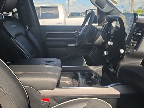 Used 2025 RAM 1500 Laramie w/ Night Edition AWD/4WD image 10