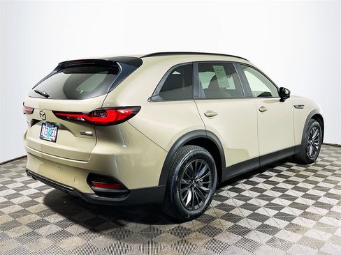 Used 2025 MAZDA CX-70 3.3 Turbo w/ Preferred Package image 7