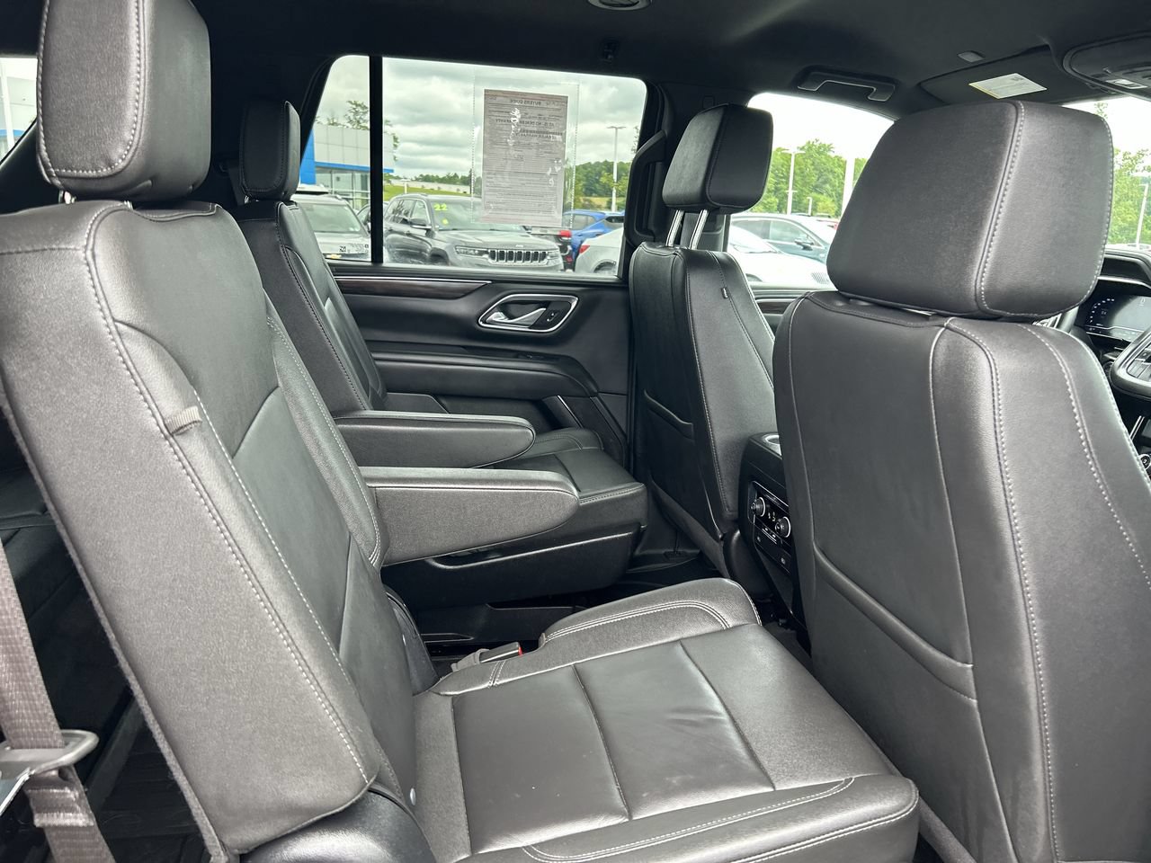 Used 2024 Chevrolet Tahoe LT AWD/4WD image 18