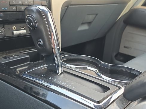 Used 2012 Ford F150 Platinum image 20