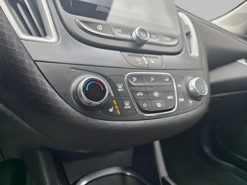 Used 2023 Chevrolet Malibu LT FWD image 25