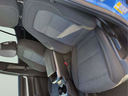 Used 2025 GMC Terrain Elevation image 8