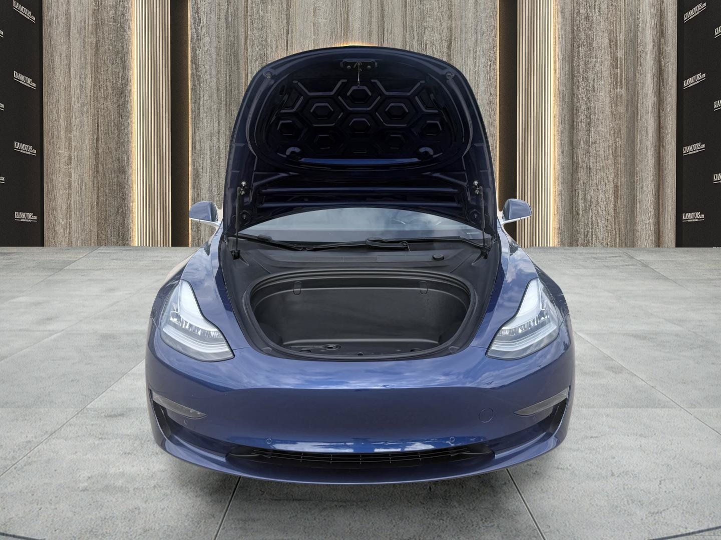 Used 2019 Tesla Model 3 Standard Range RWD image 13