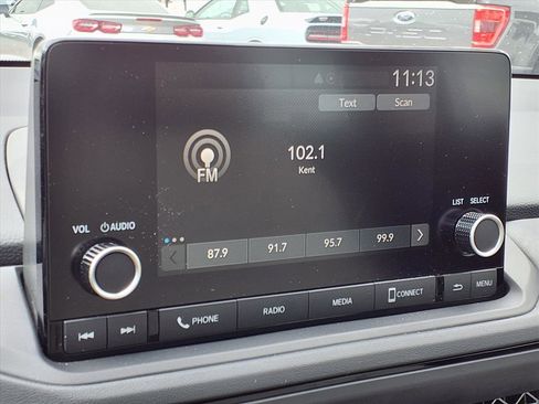 Used 2025 Honda Accord SE image 4