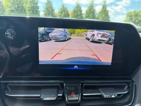 Certified 2025 Chevrolet TrailBlazer RS w/ Convenience Package FWD image 16