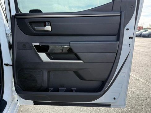 Used 2025 Toyota Tundra Limited w/ TRD Off-Road Package image 38