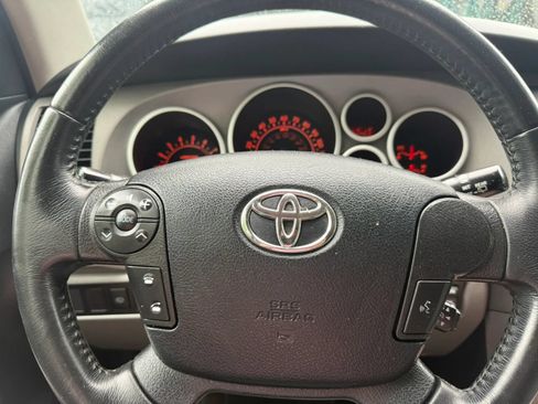 Used 2012 Toyota Sequoia SR5 AWD/4WD image 12