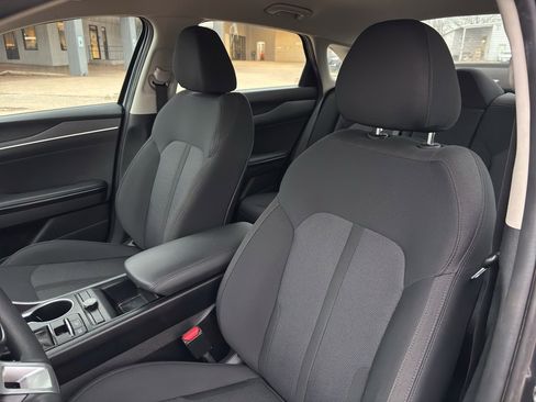 Used 2022 Kia K5 LXS image 22