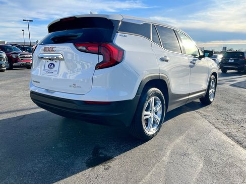 Used 2020 GMC Terrain SLE image 7