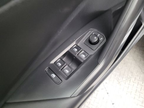 Used 2020 Volkswagen Jetta S FWD image 27