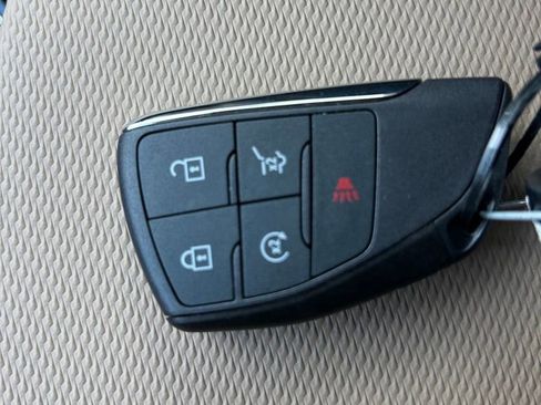 New 2026 Chevrolet Equinox ACTIV FWD image 33
