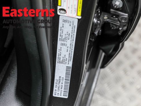 Used 2024 RAM 1500 Laramie image 33