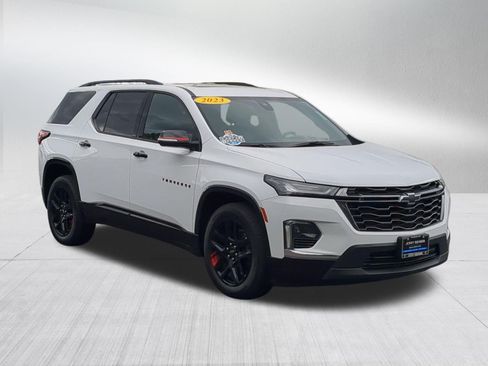 Used 2023 Chevrolet Traverse Premier w/ Redline Edition AWD/4WD image 8