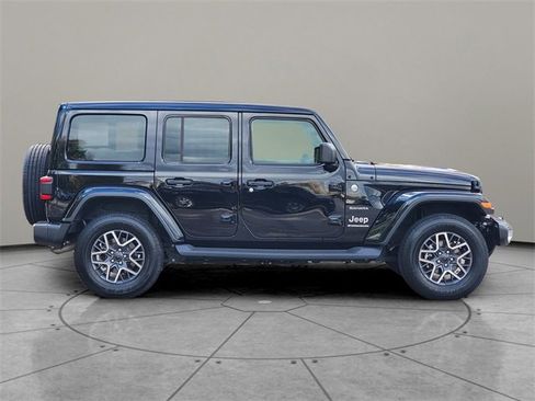 Certified 2024 Jeep Wrangler Sahara image 13