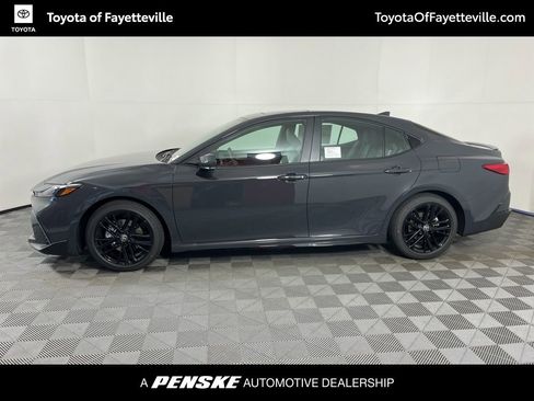 New 2026 Toyota Camry SE image 2