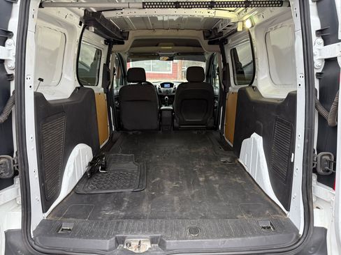 Used 2014 Ford Transit Connect XLT image 9