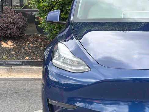 Used 2020 Tesla Model Y Long Range AWD/4WD image 4