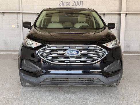 Used 2021 Ford Edge SE FWD image 4