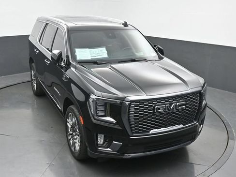 Used 2024 GMC Yukon Denali Ultimate AWD/4WD image 45