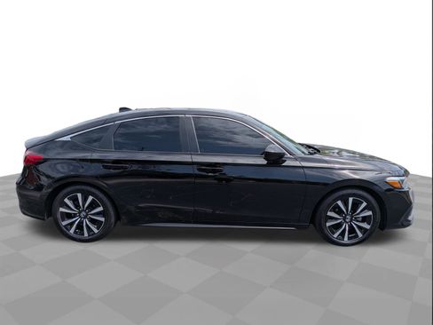 Used 2024 Honda Civic EX-L image 3