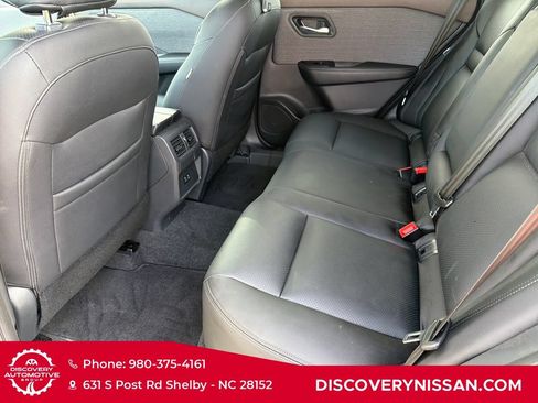 Certified 2023 Nissan Rogue SV FWD image 28