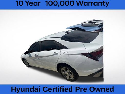 Used 2026 Hyundai Elantra SE FWD image 11